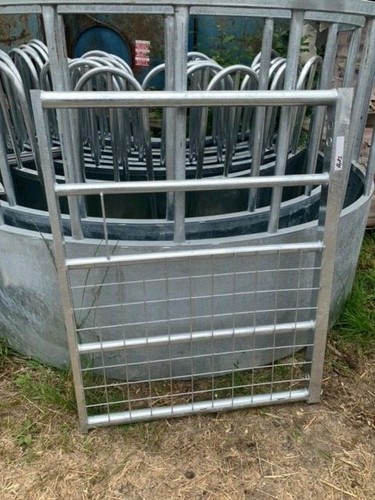 Bateman half mesh galvanised - half,