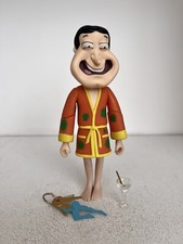 MEZCO TOYZ FAMILY GUY SERIES 8