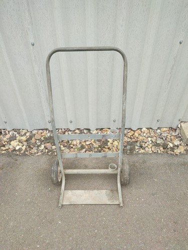 Gas welding bottle trolley - bottle,