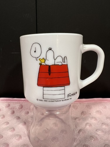 Vintage snoopy pyrex mug - pyrex,