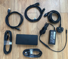 DELL D3100 Ultra HD 4K Triple