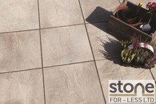 BRADSTONE PEAK RIVEN NATURAL COLOUR PAVING SLABS 600X600MM. CODE 03085 - DEL INC