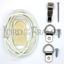 MEDIUM PICTURE FRAME HANGING