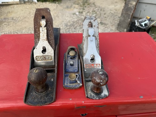 Job lot carpenters planes - of, 3