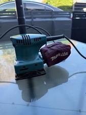 Makita  B04553 Palm Sander