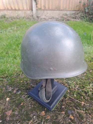 Post ww2 french paratrooper - post,
