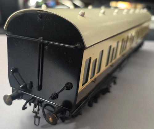 Gauge gwr kit built corridor - o,