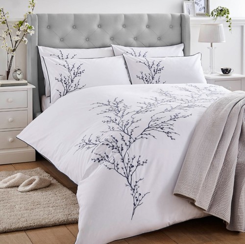 Laura ashley pussy - laura,