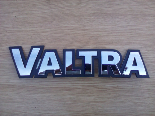 Valtra badge emblem v34352700 - valtra,