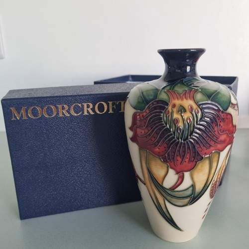 Moorcroft anna lily small vase - lily,