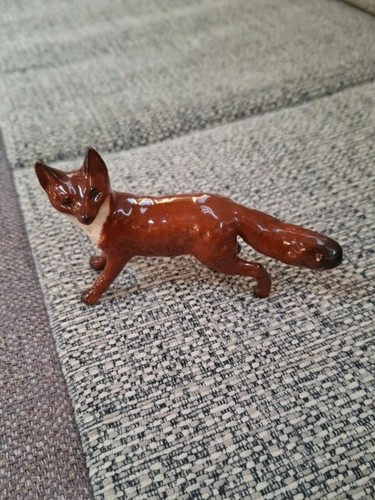 Beswick vintage small fox - beswick,