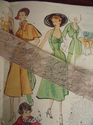 Antique rachel surfinia lace - antique,