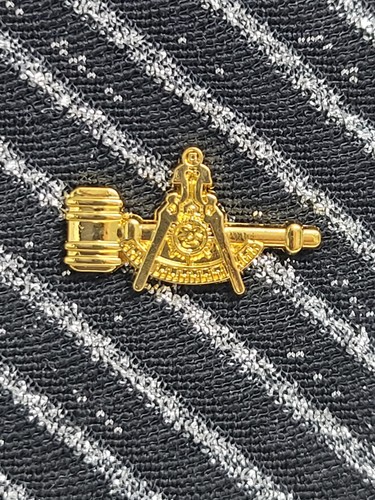 Masonic past master with - past,