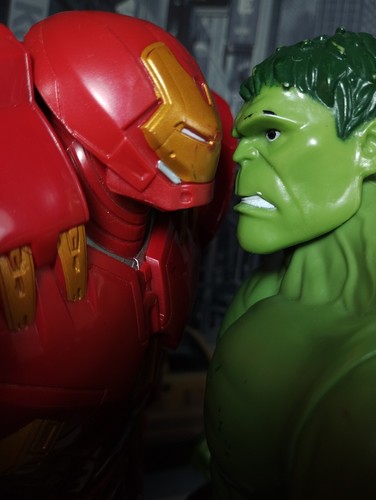 Marvel hulk - buster, 12"