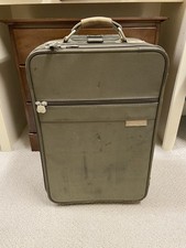 Briggs & Riley 22” Baseline