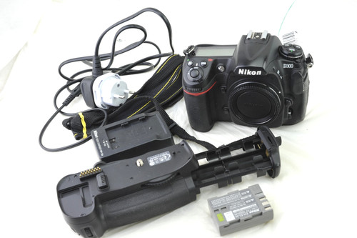Nikon d300 3mp dslr - d300, 12.3mp