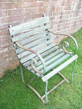 ANTIQUE VINTAGE WROUGHT IRON  GARDEN SEAT CHAIR FURNITURE High Wycombe nr LONDON