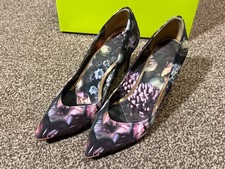 Ted Baker Ladies Floral Shoes Size 5 Stiletto Excellent Condition in Box 