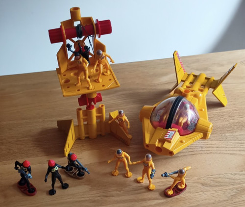 Britains starguard space toy - starguard,