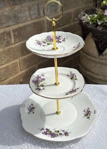 Pretty vintage duchess bone - pretty,