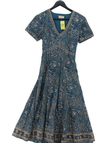 East artisan with anokhi shirt - with,