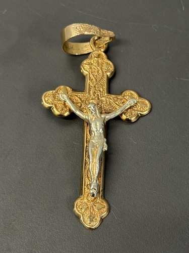 9ct gold crucifix - gold, pendant