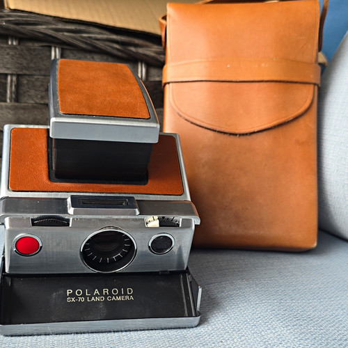 Polaroid land camera - land,