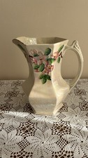 Vintage Ringtons Maling Ware Jug – Floral Lustreware – 18 cm