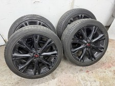 X4 FORD FIESTA MK7.5 13-18
