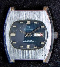 Newmark Tonneau TV Men's