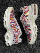 Nike TN Air Max Plus NIC International Flag Size UK 7.5 AO5117-100 Very Rare!
