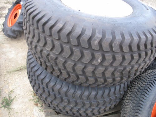 Iseki compact tractor - , rear
