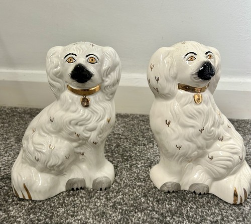 Biswick staffordshire dogs - biswick,