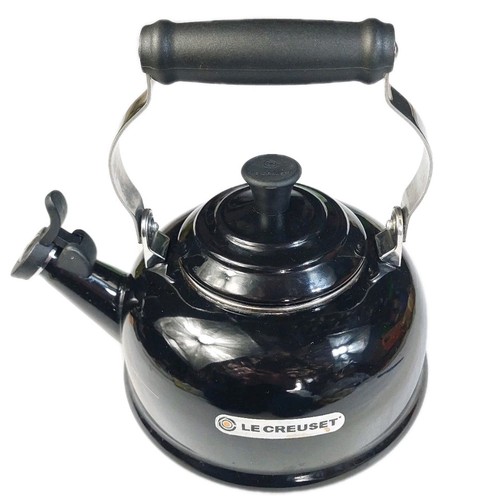Lovely creuset classic - lovely, le