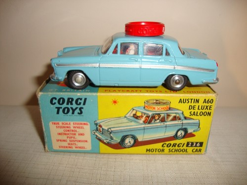 Corgi 236 austin a60 luxe - austin,