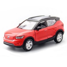1:39 Volvo XC40 SUV Model Car