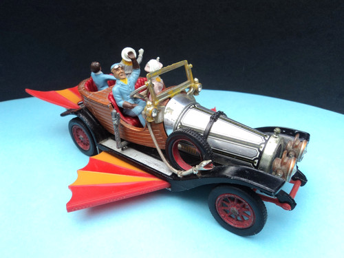 Corgi chitty - corgi, bang