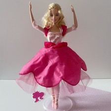  Barbie & the 12 Dancing