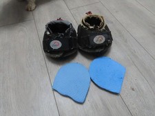 Cavallo Trek hoof Boots size 0 one regular one slim with  pads