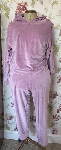 Women teens dusky - dusky, lilac