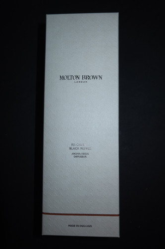 Molton brown reed diffuser - molton,