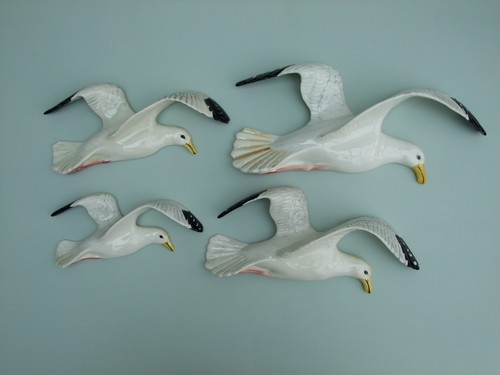 Beswick flying seagull gull - seagull, /