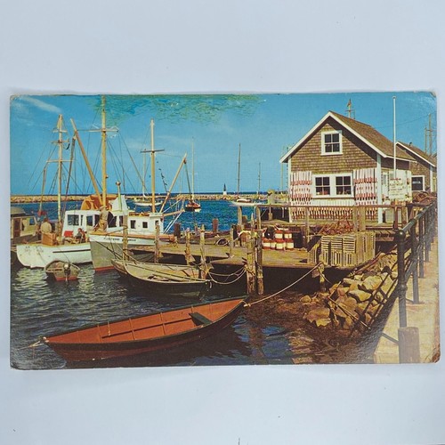 Menemsha harbor lobster - harbor,