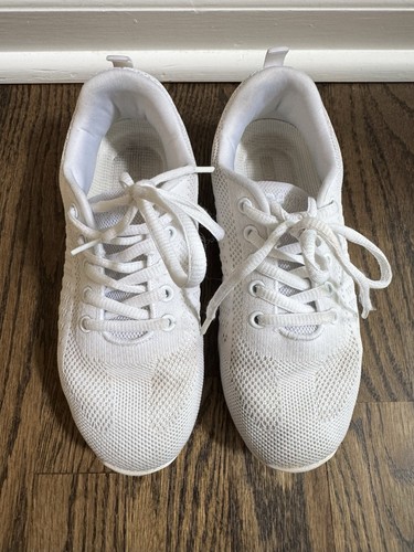 White cheer shoes big girls - big,