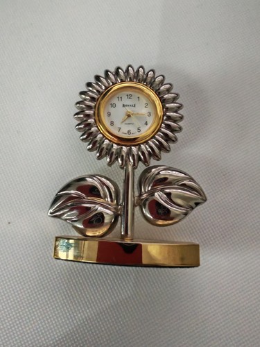 Vintage royale quartz - vintage,