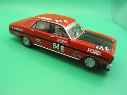 Scalextric ford falcon 64 - scalextric,