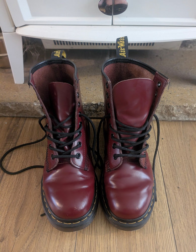 Authentic martens doc - authentic,