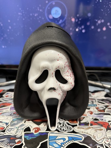 Scream popcorn bucket odeon - popcorn,