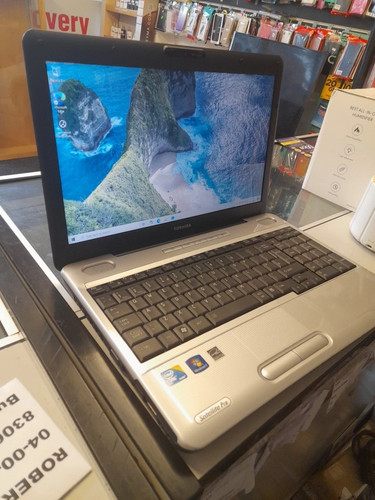 Toshiba satellite pro laptop - satellite,