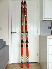 Pair Vintage Rossignol 4S V
